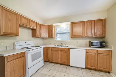 3 Hedgebell Court, The Woodlands, TX 77380 - Photo 14