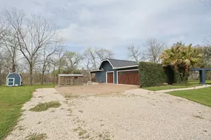 1504 Half Moon Dr, Wharton, TX 77488 - Photo 36