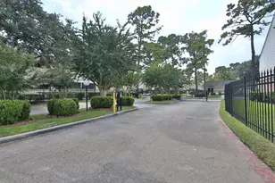 14555 Wunderlich Dr, Houston, TX 77069 - Photo 46