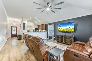 2410 Brown Maple Dr, Fresno, TX 77545 - Photo 10