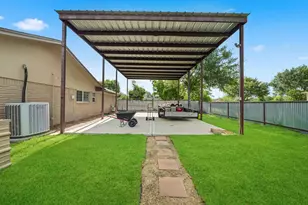 2608 Lazy Bend St, Pearland, TX 77581 - Photo 8