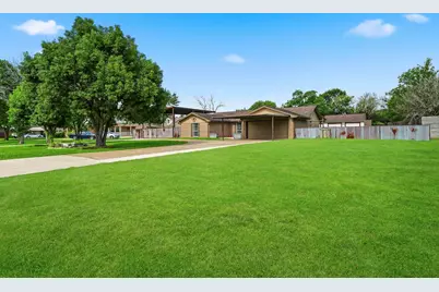 2608 Lazy Bend Street, Pearland, TX 77581 - Photo 38