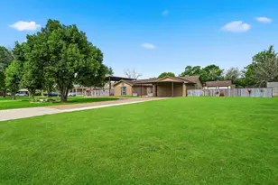 2608 Lazy Bend St, Pearland, TX 77581 - Photo 38