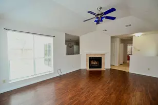 13114 Careywood Dr, Sugar Land, TX 77478 - Photo 4