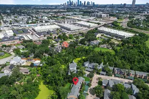 775 Worthshire St, Houston, TX 77008 - Photo 24