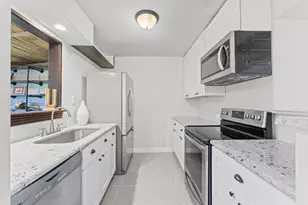 775 Worthshire St, Houston, TX 77008 - Photo 10