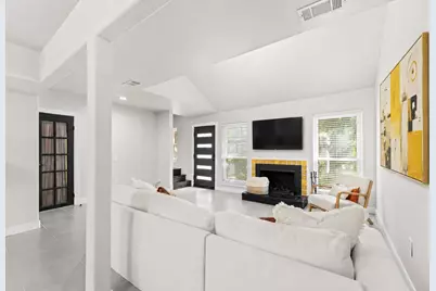 775 Worthshire Street, Houston, TX 77008 - Photo 4