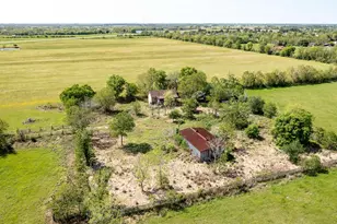 978 County Rd 602, Dayton, TX 77535 - Photo 4