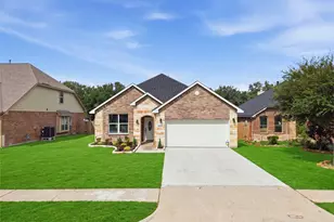 5014 E Meadow Dr, Deer Park, TX 77536 - Photo 1