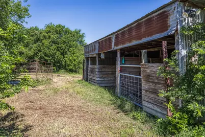 7800 Fm 2502, Brenham, TX 77833 - Photo 18