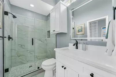 13339 Binnacle Way, Galveston, TX 77554 - Photo 20