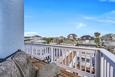 13339 Binnacle Way, Galveston, TX 77554 - Photo 26