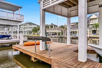 13339 Binnacle Way, Galveston, TX 77554 - Photo 42