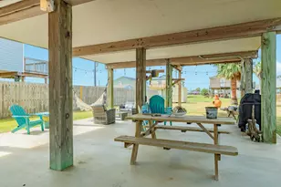 429 Seabean St, Surfside Beach, TX 77541 - Photo 18