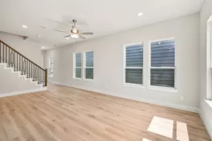 3008 La Rambla Dr, Houston, TX 77047 - Photo 6