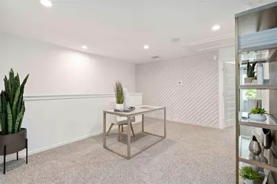 7813 Inwood Hills Lane, Houston, TX 77088 - Photo 16