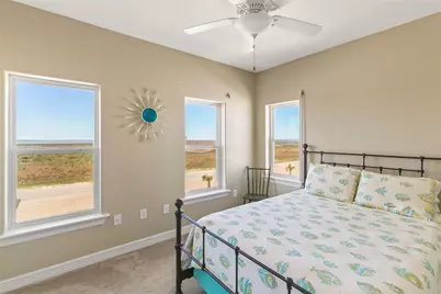 10530 Bluewater Highway, Freeport, TX 77541 - Photo 34