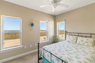 10530 Bluewater Hwy, Freeport, TX 77541 - Photo 34