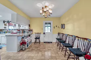 672 Bending Oaks Dr, Bellville, TX 77418 - Photo 8