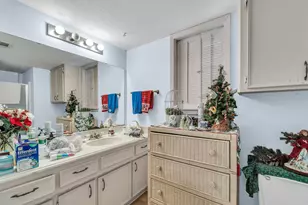 672 Bending Oaks Dr, Bellville, TX 77418 - Photo 12