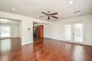7238 Neff St, Houston, TX 77074 - Photo 8