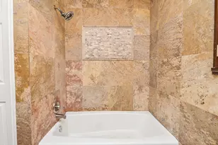 7238 Neff St, Houston, TX 77074 - Photo 14