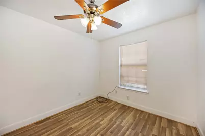 5315 Cherie Crest Court, Houston, TX 77088 - Photo 8