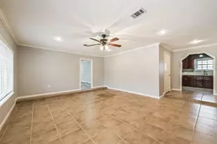 10999 Fairland Dr, Houston, TX 77051 - Photo 12