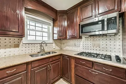 10999 Fairland Drive, Houston, TX 77051 - Photo 16
