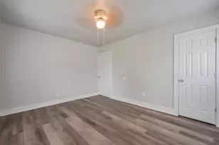 1311 Fred St, El Campo, TX 77437 - Photo 16