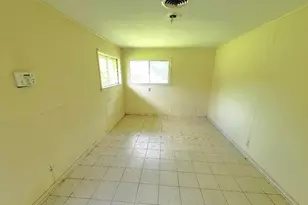 419 Lee Ave, Freeport, TX 77541 - Photo 12
