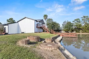 5718 Pat Dr, Orange, TX 77630 - Photo 28