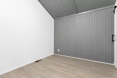 5718 Pat Drive, Orange, TX 77630 - Photo 14