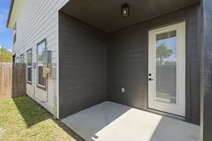 8805 Parkway Dr, Houston, TX 77088 - Photo 24