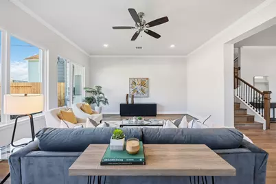 1121 E 24th Street, Houston, TX 77009 - Photo 8