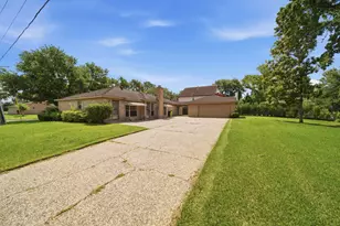 2902 Robinson Rd, Missouri City, TX 77459 - Photo 4