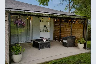 215 N Mechanic Street, Bellville, TX 77418 - Photo 8