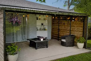 215 N Mechanic St, Bellville, TX 77418 - Photo 8