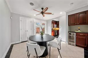 768 Worthshire St, Houston, TX 77008 - Photo 10