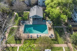 768 Worthshire St, Houston, TX 77008 - Photo 4