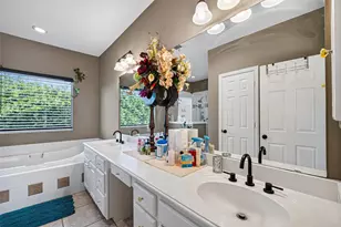 6035 N Arrowana Ln, Houston, TX 77036 - Photo 32
