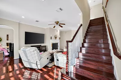 6035 N Arrowana Lane, Houston, TX 77036 - Photo 10