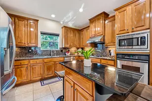 6035 N Arrowana Ln, Houston, TX 77036 - Photo 12