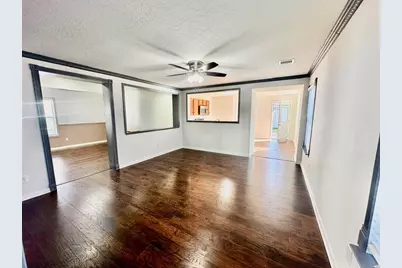 2626 Skyview Crest Court, Houston, TX 77047 - Photo 4