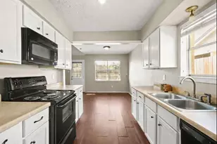 8326 Swan Meadow Ln Ln, Humble, TX 77338 - Photo 4