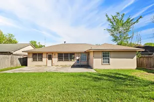 8326 Swan Meadow Ln Ln, Humble, TX 77338 - Photo 10