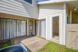 6103 Ludington Dr, Houston, TX 77035 - Photo 22