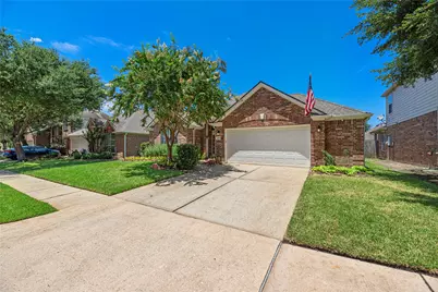 9018 Heather Springs Drive, Spring, TX 77379 - Photo 2