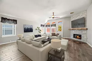 9018 Heather Springs Dr, Spring, TX 77379 - Photo 18