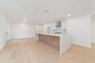 15651 Whitewater Ln, Houston, TX 77079 - Photo 10